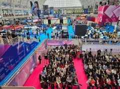 有世界一流的大学、丰硕的人才和活跃的投资市 