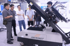 近程挖机驾驶舱及时操控远正在涪陵工地的挖掘 